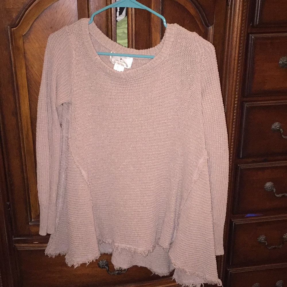 Women’s sweater